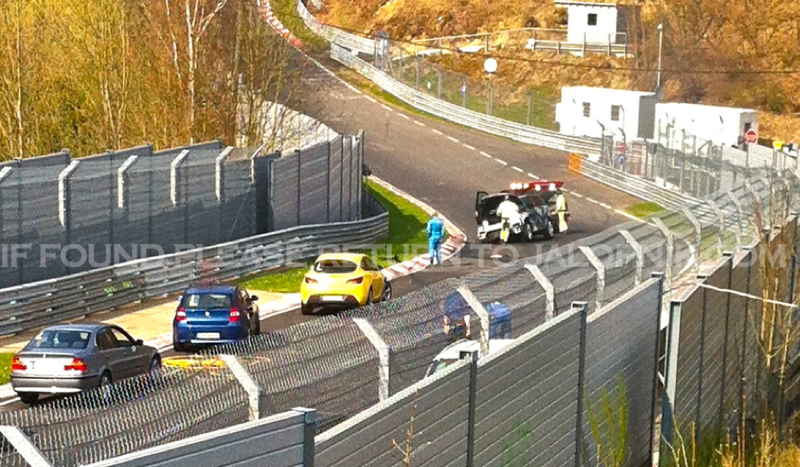 Illustration for article titled Off-Road Gods Punish Range Rover Sport Testing On The Nurburgring